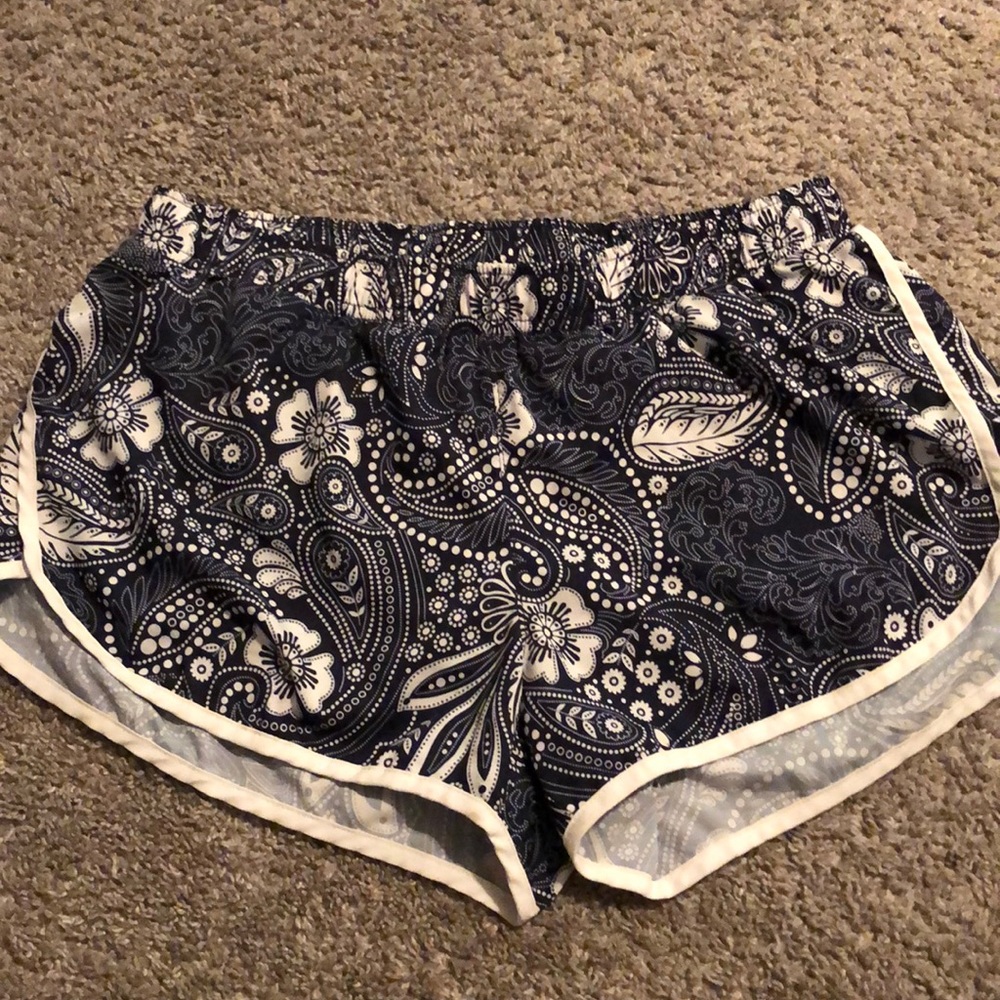 Old navy active shorts